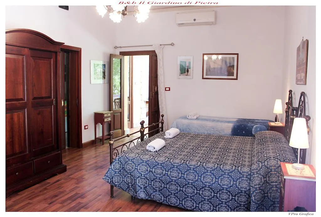 Il Giardino Di Pietra Bed & Breakfast Noto 3*,